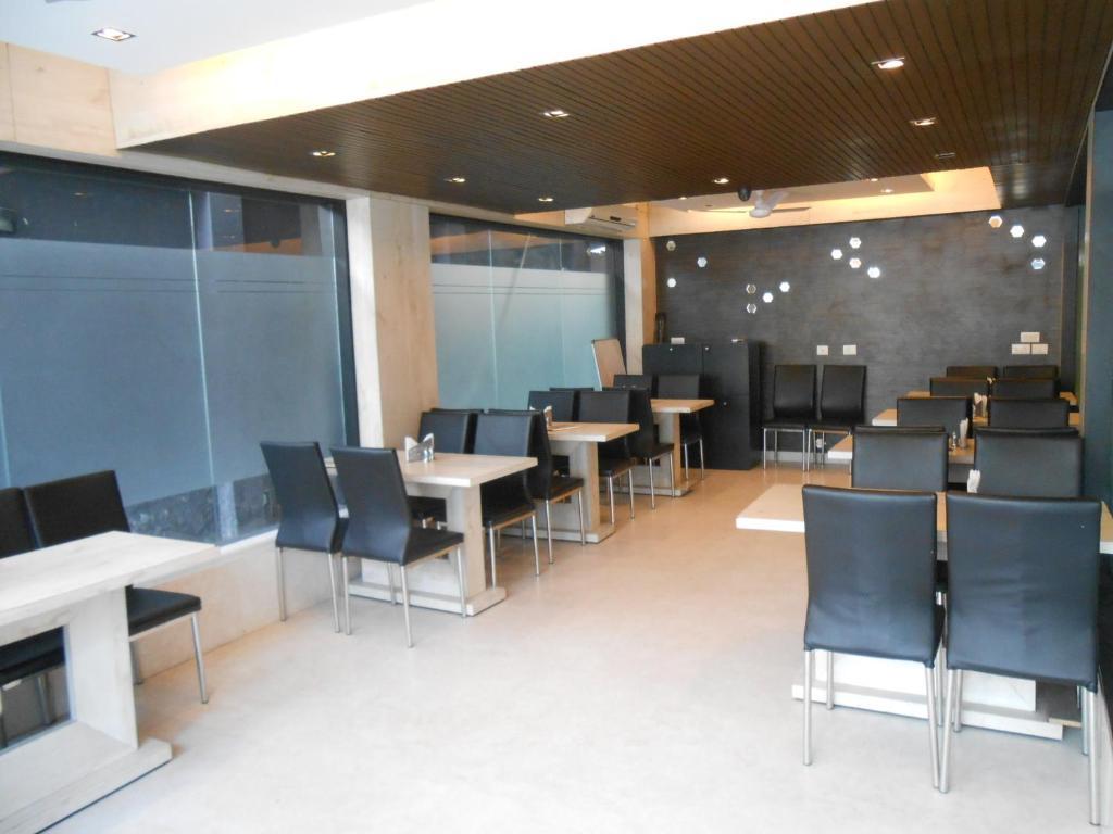 Hotel Victerrace Regency Kolkata Eksteriør bilde