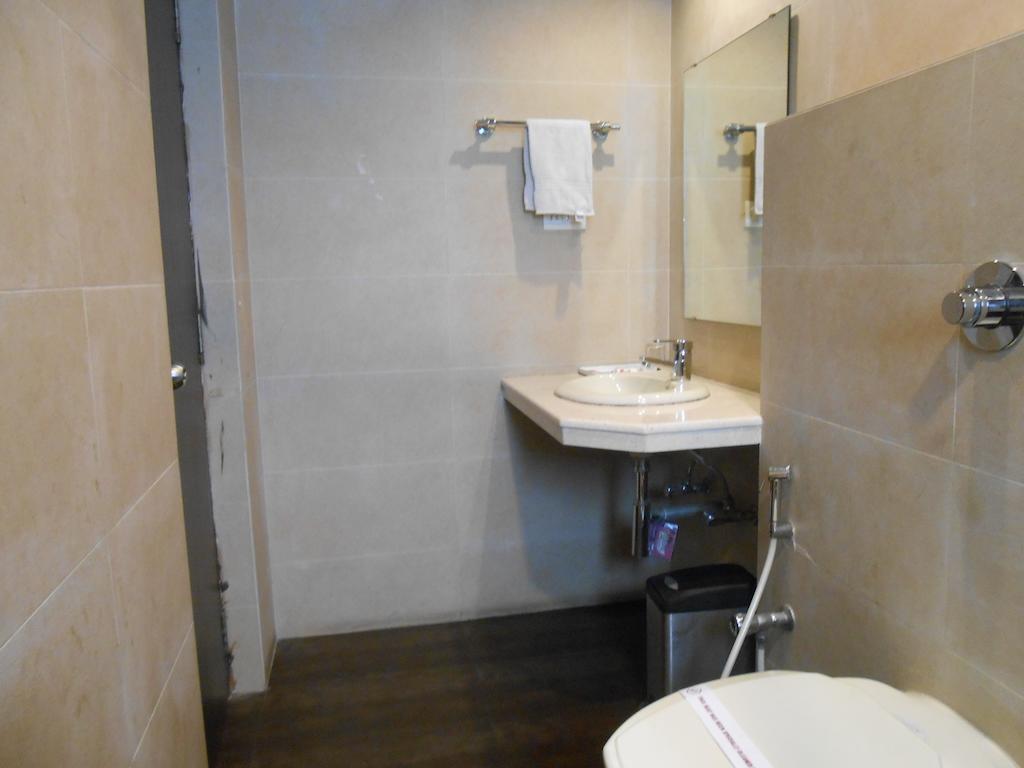 Hotel Victerrace Regency Kolkata Rom bilde